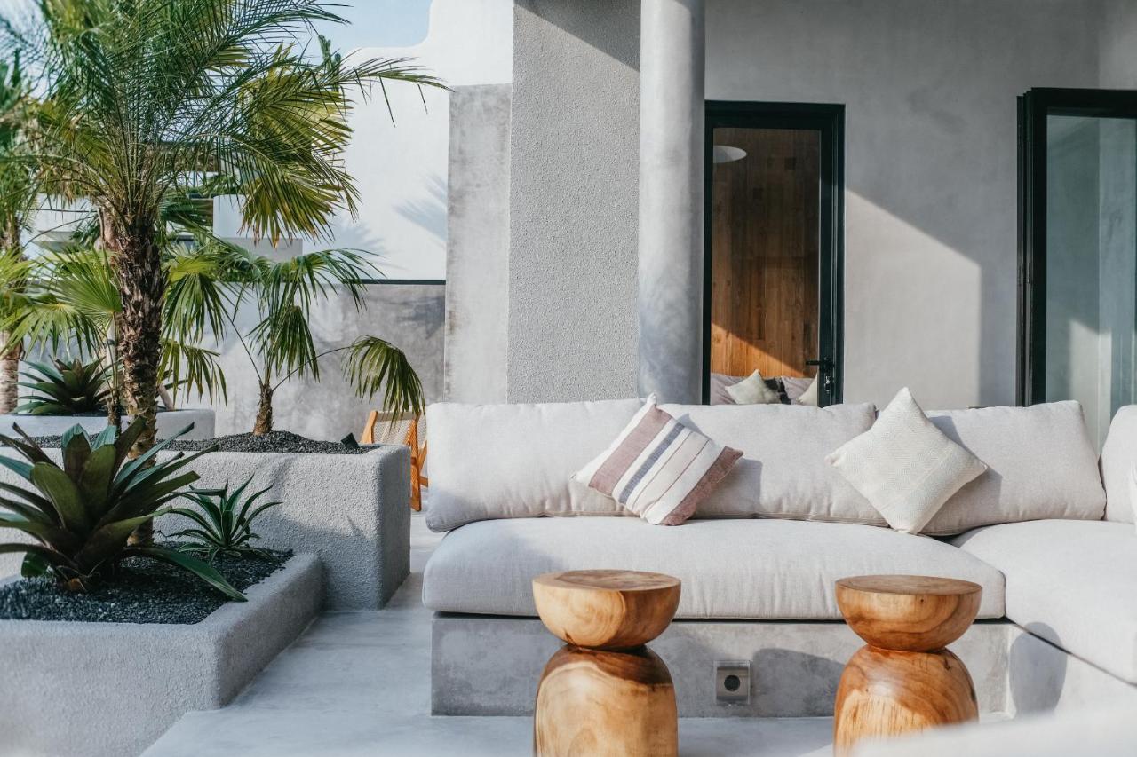 Concrete Retreat Villa *