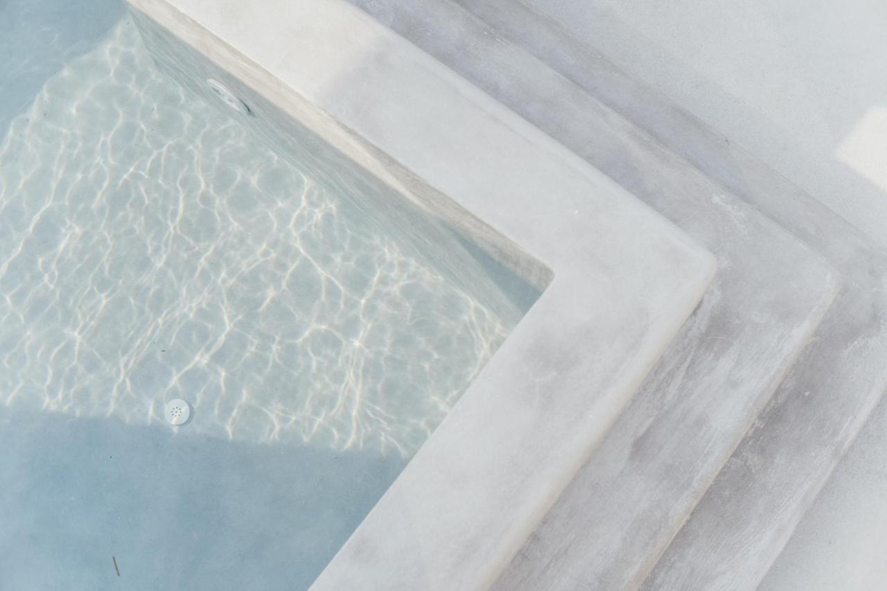 Villa Concrete Retreat
